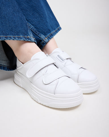 Carlie Sneakers